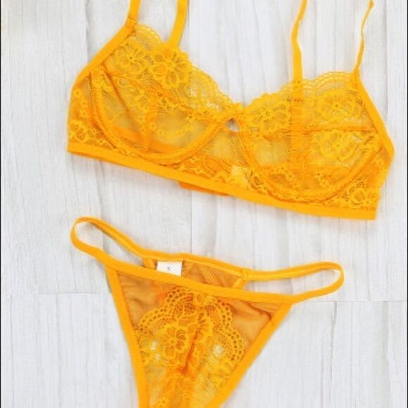 Yellow Blossom Bra & Thong Lingerie Set - Picture 10 of 12